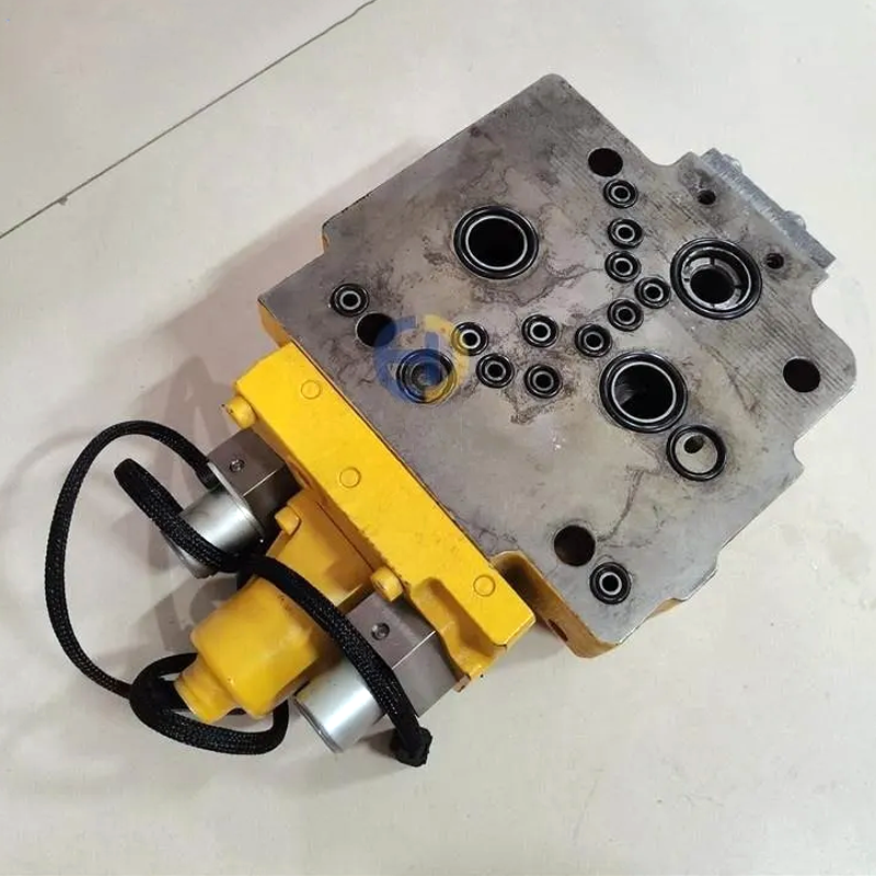 Main Control Valve 723-40-72100 for Komatsu Excavator PC200-8 PC210-8K PC220-8 PC240-8K