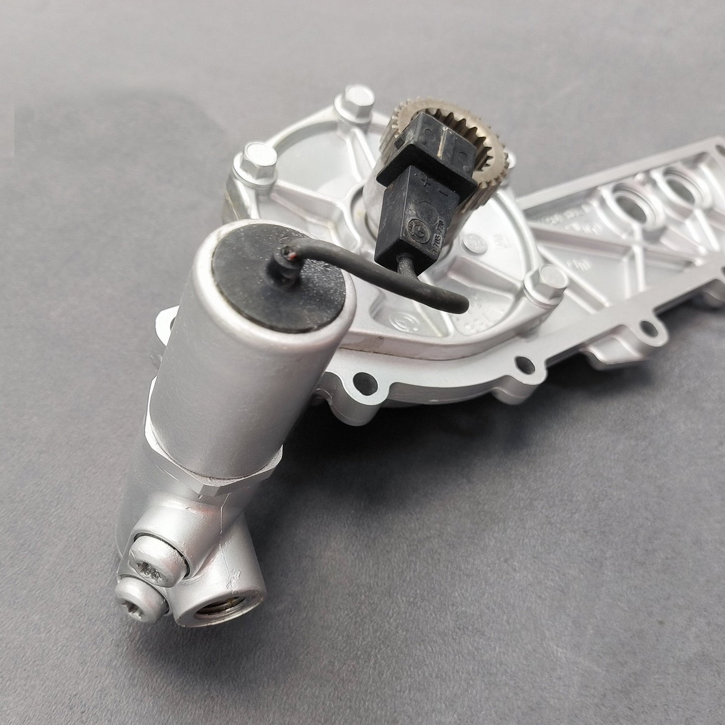 Exchange Adjustment Unit 11361748036 for BMW 3 5 7 Series M3 Z3 E36