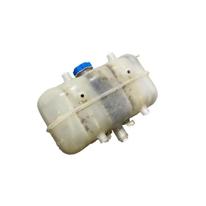8 Liter Surge Tank AT368739 for John Deere Combine S550 S650 S670 S760 S770 8100 8200 W550 W650 W660