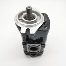 Hydraulic Pump 3C081-82204 for Kubota M7060 M9540 M9960 M8540 M8560 Tractor (Ship to US Only)