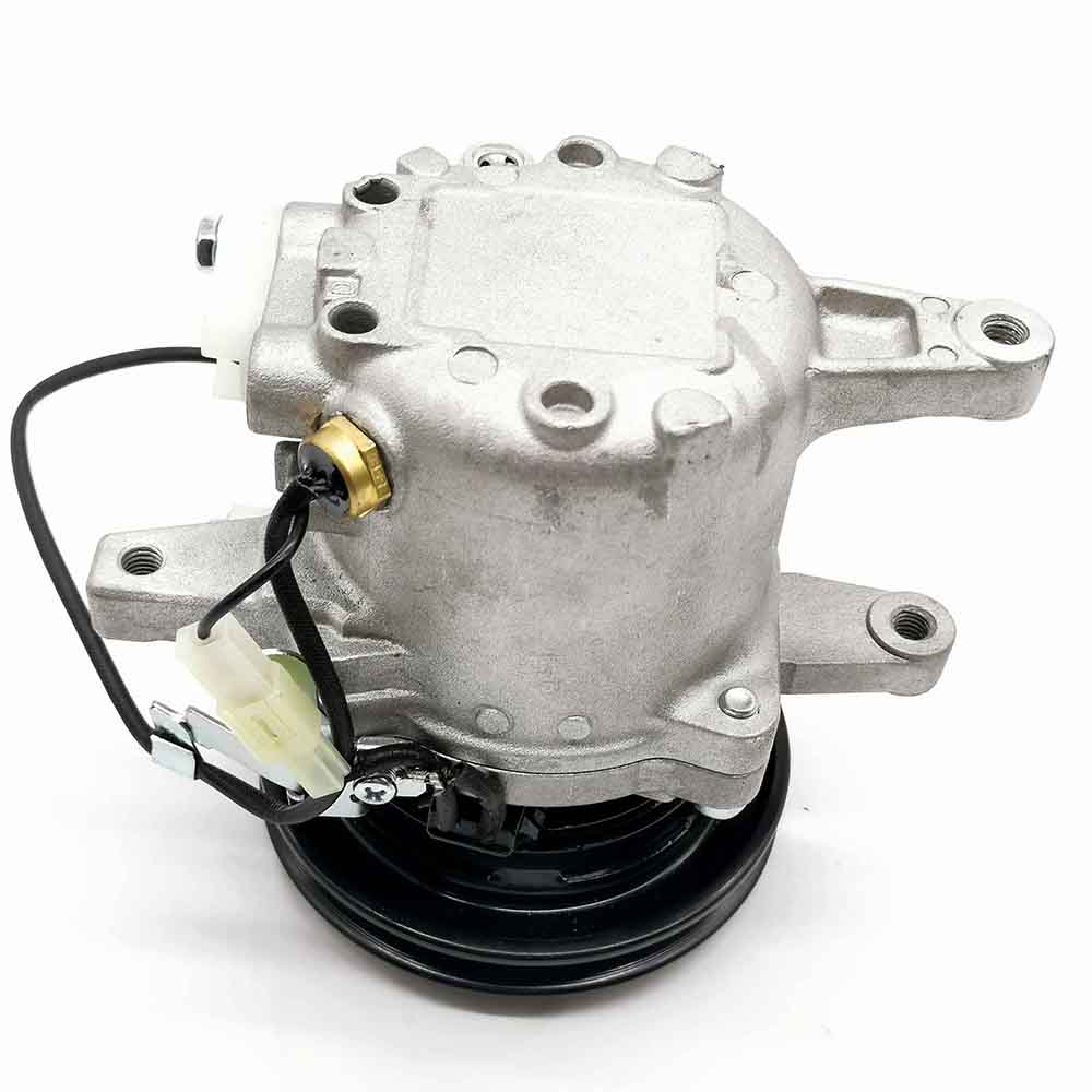 AC Compressor 3C581-50060 3C581-97590 447220-6771 447220-6750 for Kubota Tractors SV07E M108S M5040 M6040 M7040 M8540