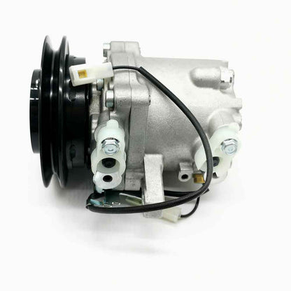 AC Compressor 3C581-50060 3C581-97590 447220-6771 447220-6750 for Kubota Tractors SV07E M108S M5040 M6040 M7040 M8540