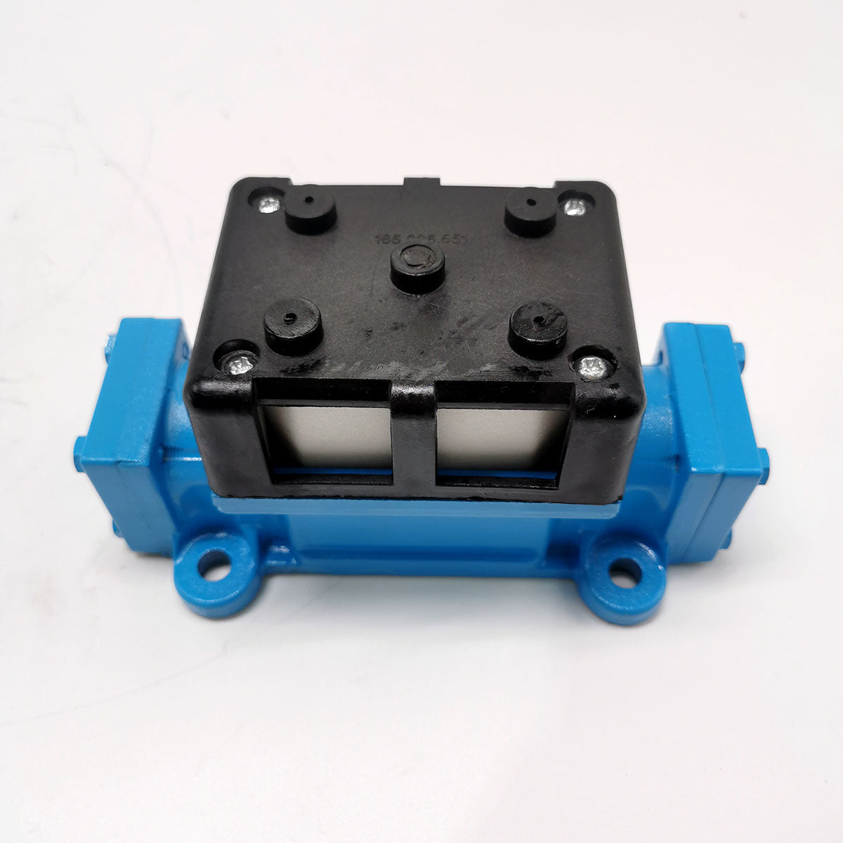 Air Valve Assembly 031-140-000 for Sandpiper Pneumatic Diaphragm Pump S1F-15 S1F-20 S1F-30 - KUDUPARTS