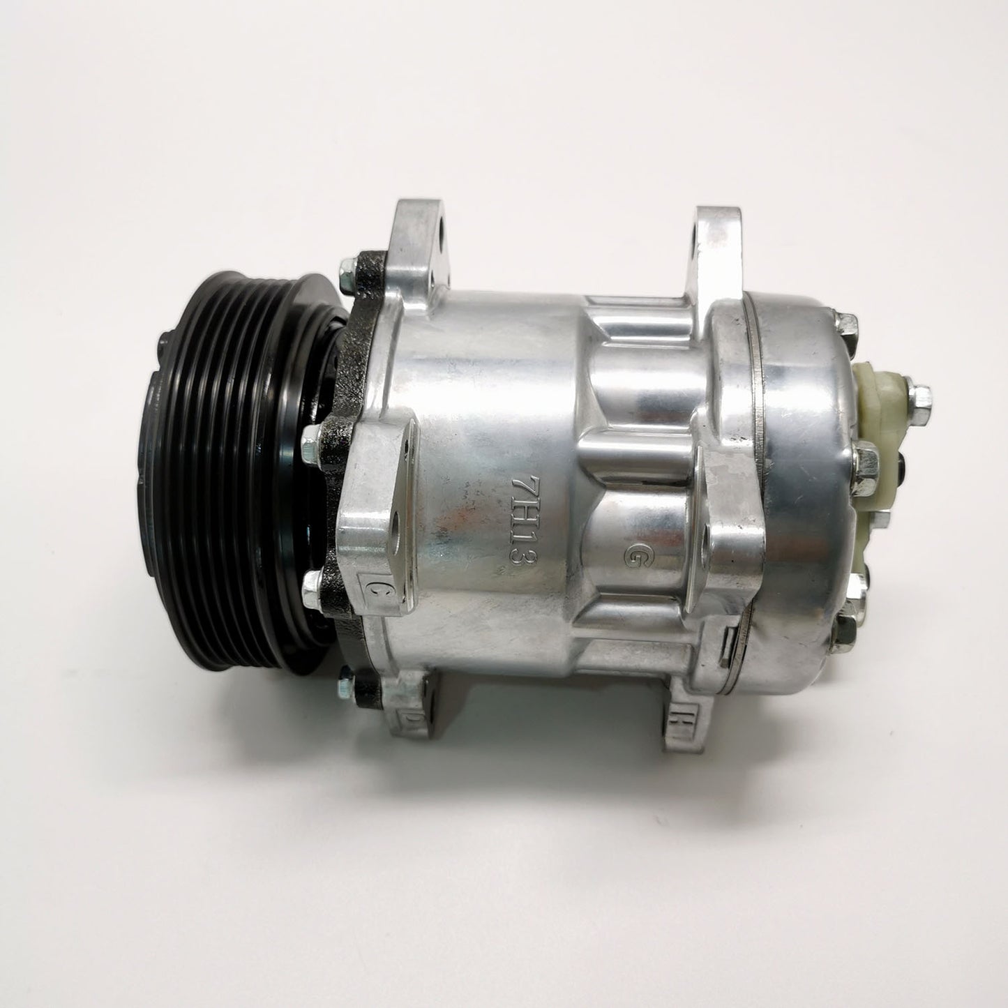 Air Conditioning Compressor 7365152 for Bobcat