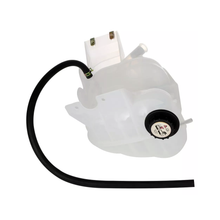 Coolant Reservoir Premium Radiator Coolant Overflow Tank With Hose 2602935C91 for International Harvester Truck 4700 Navistar IC-Corporation Bus 3000-Chassis