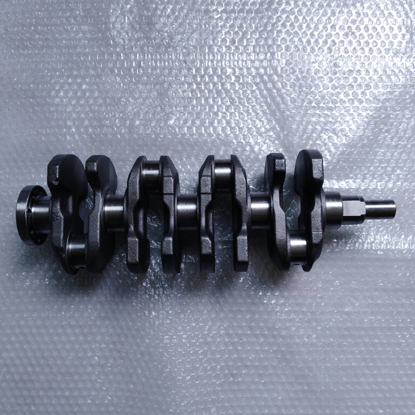 Crankshaft J916190 for CASE Engine 4390 4390T Backhoe Loader 480E 580K