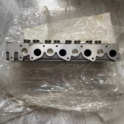 Engine V2003 V2203 V2403 Complete Cylinder Head for Kubota
