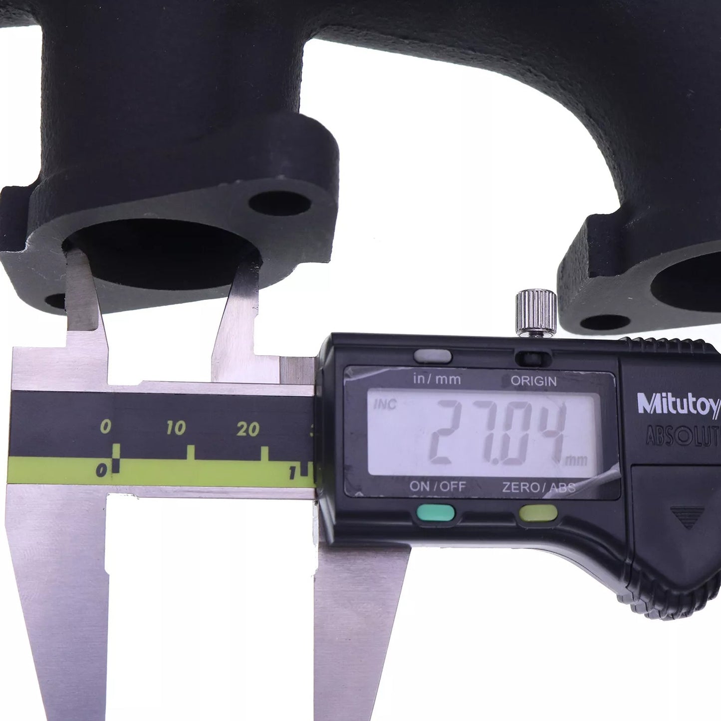 Exhaust Manifold 6680285 With Gasket 6672441 6575580 for Kubota Engine D1105 Bobcat Skid Steer Loader 553