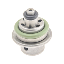 Fuel Injection Pressure Regulator ZJ38-13-280 for Mazda 2 1.5L L4 2011-2014