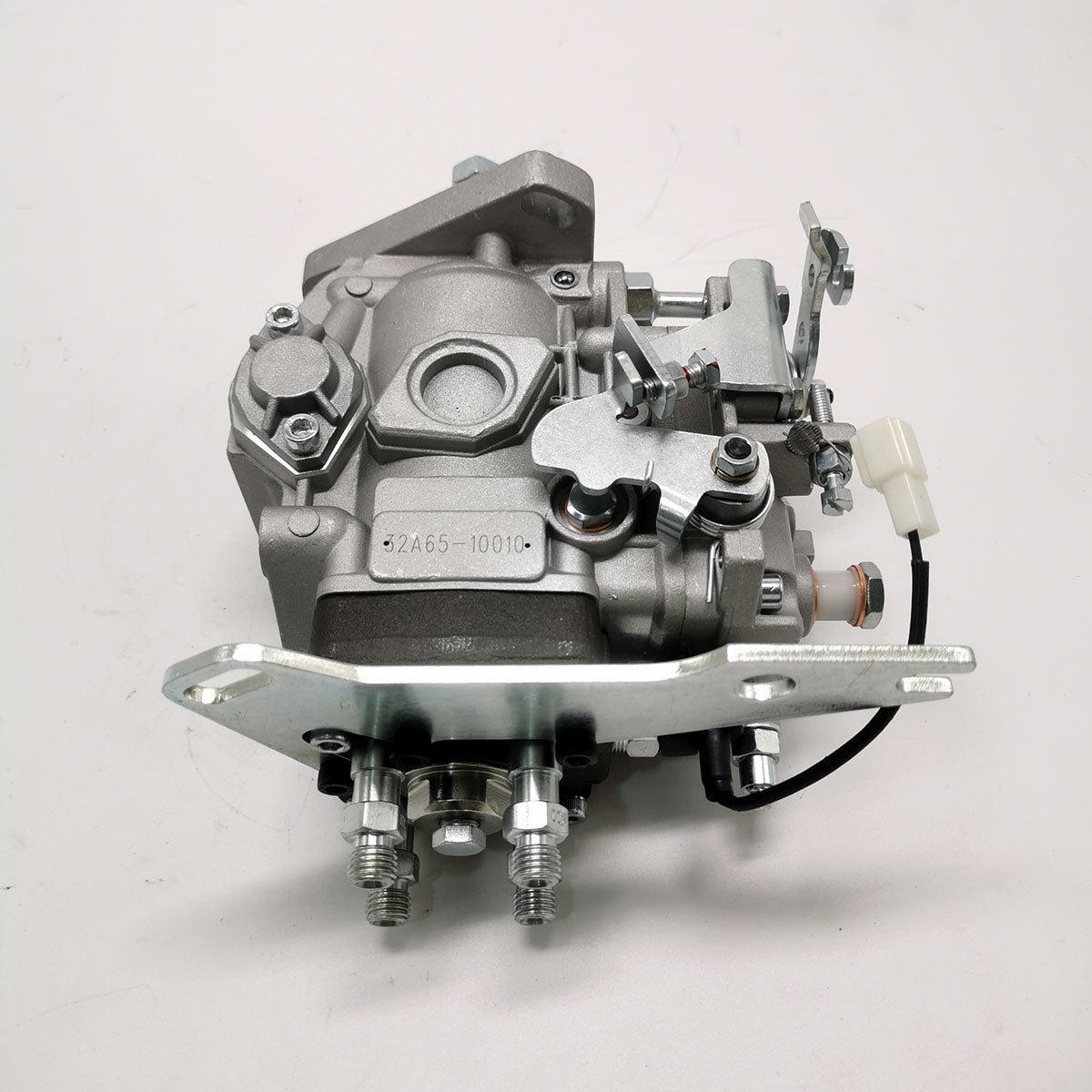 Fuel Injection Pump 32A65-10010 for Mitsubishi Forklift FD28-F14C FD20-F18B FD30-F18B FD30-F14C - KUDUPARTS