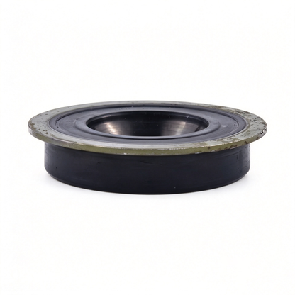 Seal 6680695 for Kubota Engine V2607 V3300 Bobcat Loader 5600 A770 S160 S205 S250 S550 S590 S650 T180 T2250 T320 V417 WL440