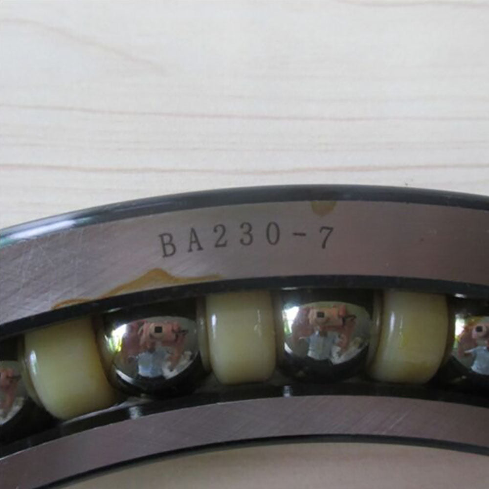 Roulement de roue arrière grand modèle HYUNDAI R130 BA230-7A