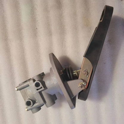 Brake Control Valve TZ53713600040 for Sinotruk HOWO Truck