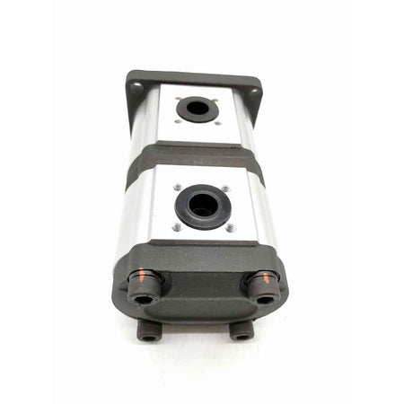 Hydraulic Pump 3A111-82202 for Kubota Tractor M4700 M5400 M6800 M8200 M9000