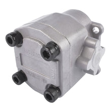 Hydraulic Pump 67211-76100 for Kubota Tractor B4200D B6000 Front Mower F2000II F2100