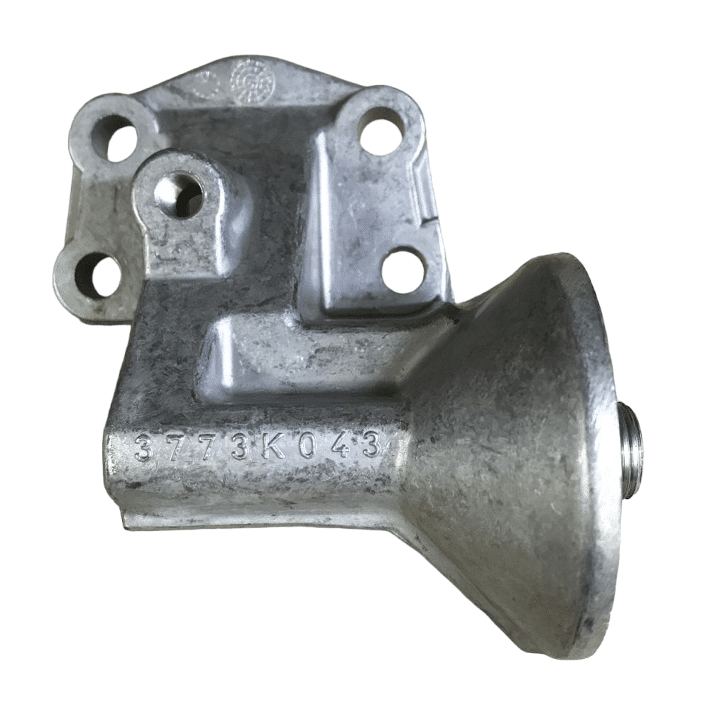 Oil Filter Head 3773K041 4224663M91 3773K043 for Perkins Engine 1004 Massey Ferguson Tractor 275 290 265 3355