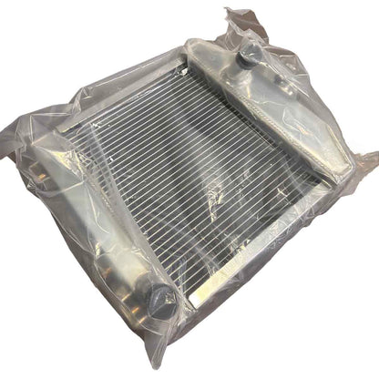 Radiator 15371-72060 for Kubota Tractor B6100D-P B6100E-P B7100D-P