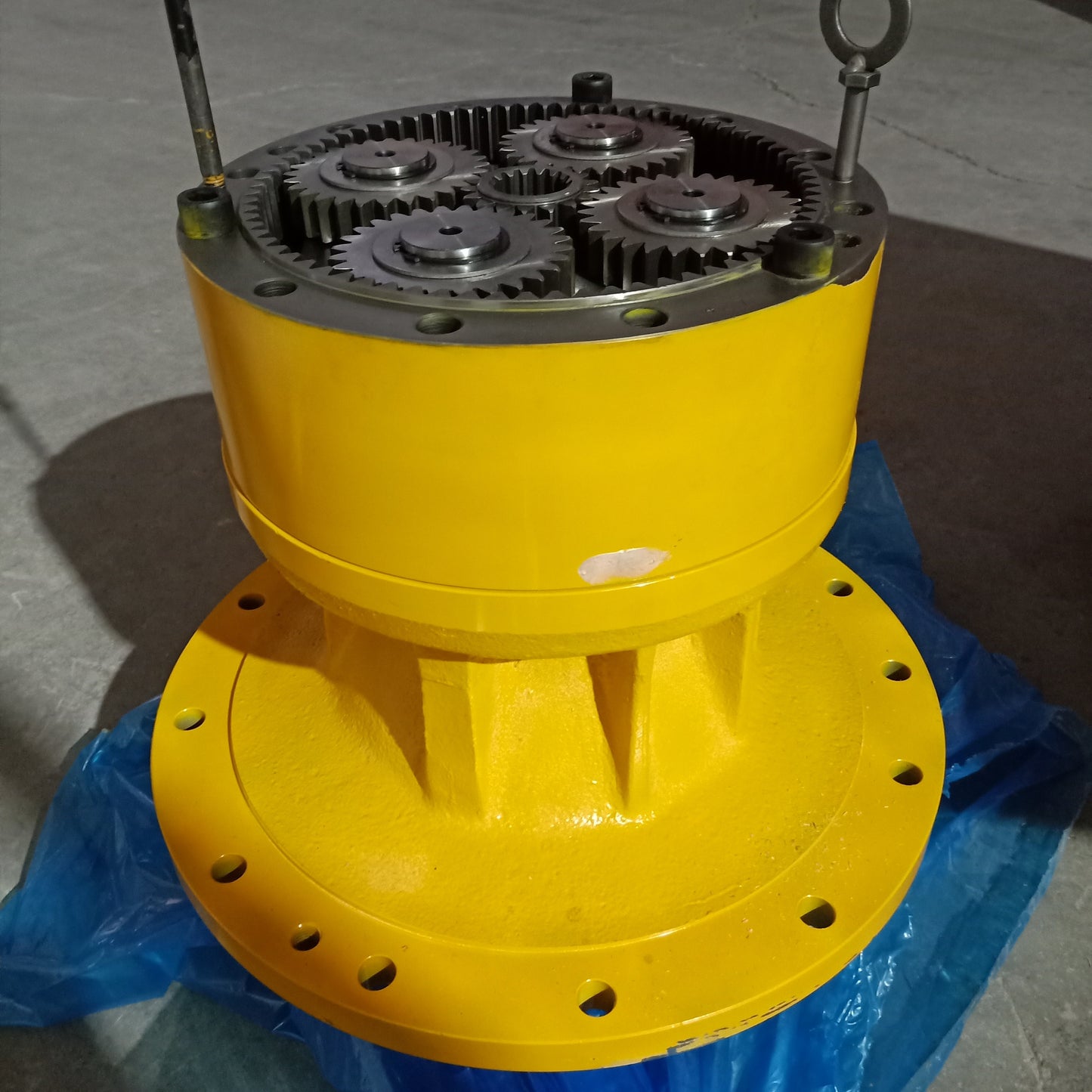 Swing Gearbox 31N8-10180 for Hyundai Excavator R290LC-7 R290LC-7A R300LC-7 R305LC-7