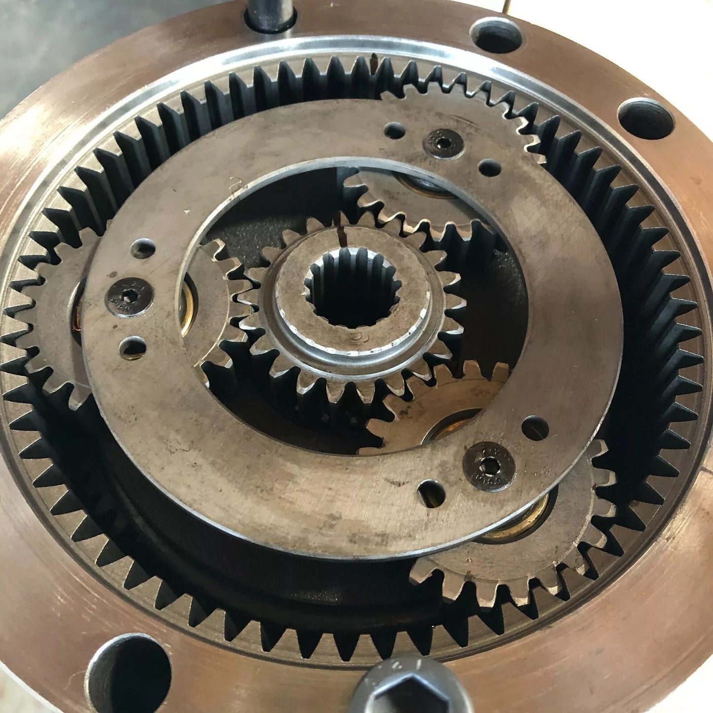 Swing Reduction Gearbox Assembly 4445648 for John Deere Excavator 80C