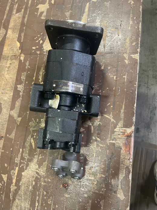 15T Hydraulic Pump 257954A1 for CASE Backhoe Loader 580SL 580SM - KUDUPARTS