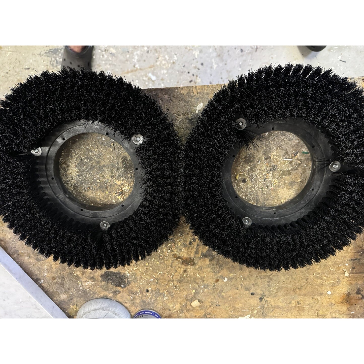 Nylon Disk Scrub Brush Assembly 1056306 for Tennant Floor Scrubber T3+ T300 T300E