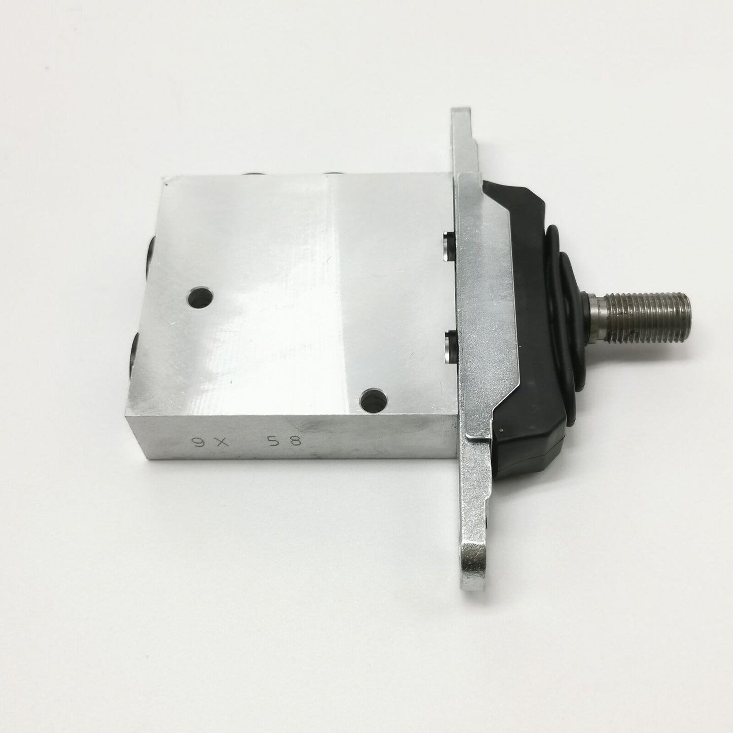 Pilot Valve 702-16-01230 for Komatsu PC-8 Excavator D85 D65 Bulldozer (Ship to US Only.)