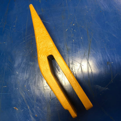 6 PCS Tooth-UNI 135-8203 6Y-6335 for Caterpillar CAT 414E 416B 416C 416D 416E 416F 420D 428E 428F 430D 430E 430F 432D