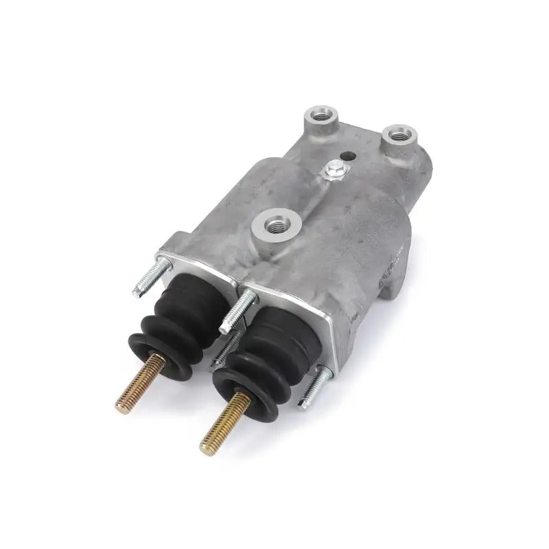 Brake Master Cylinder ACV0779870 for Valtra Tractor A74SH N104H5 N114EH5 N124H5 N134H5 N154EH5 N174H5