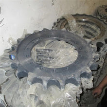 For Kobelco SK100 SK100-3 SK120-3 SK120-5 Driving Sprocket 2404N271