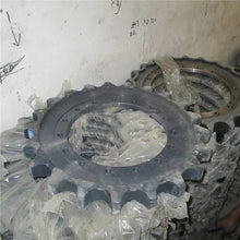 For Kobelco SK100 SK100-3 SK120-3 SK120-5 Driving Sprocket 2404N271