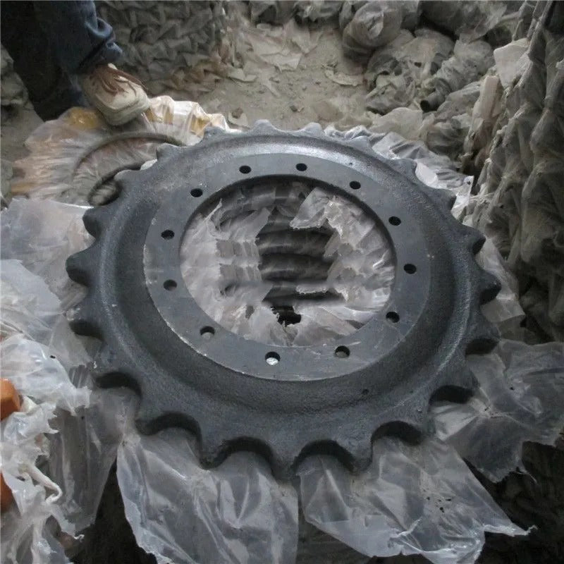 For Kobelco Excavator SK60 SK60-3 SK60-5 SK60-6 Driving Sprocket 2404N267