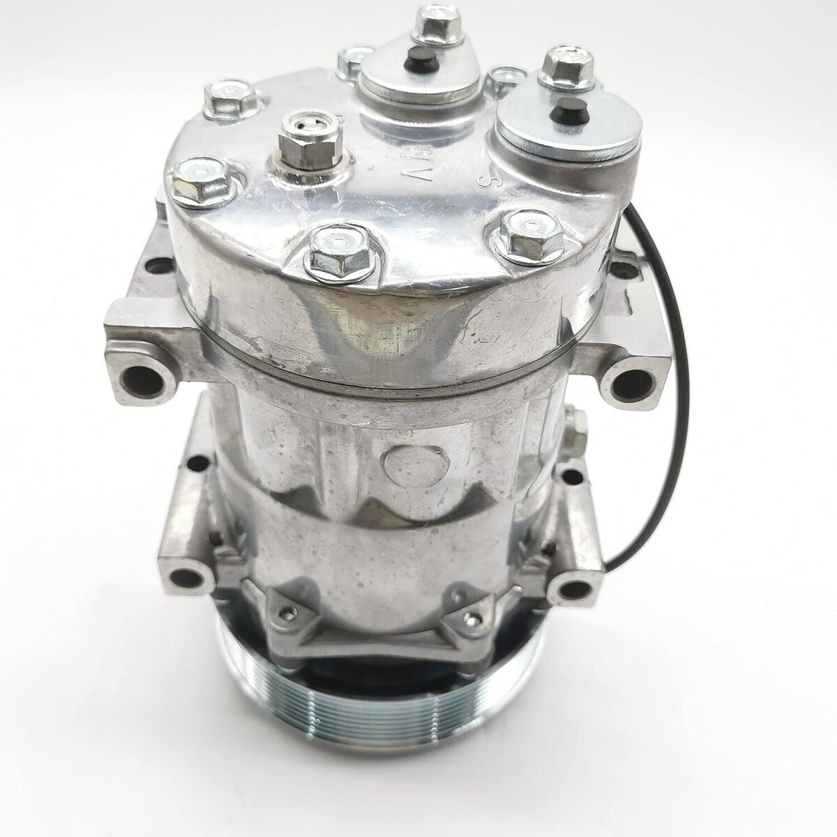 SD7H15 Air Conditioning Compressor VOE11104251 for Volvo Truck A40D A35D A30D A25D T450D