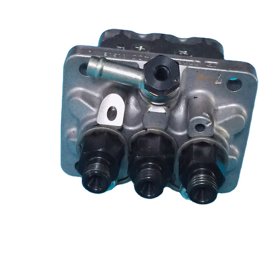 Fuel Injection Pump 15461-51010 for Hyundai Skid Steer Loader HSL600 - KUDUPARTS