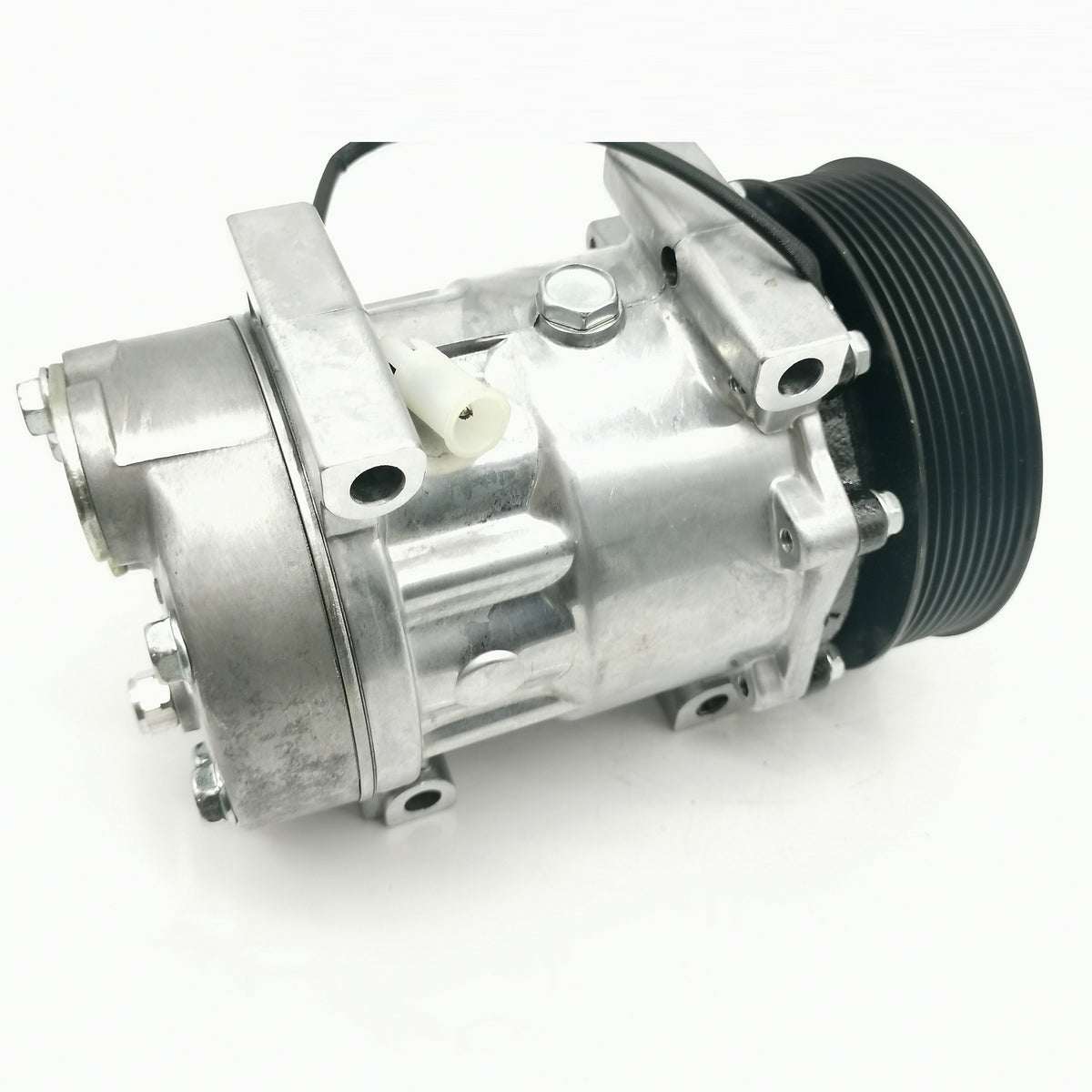 A/C Compressor 15082727 14659238 Fits New Holland Volvo Truck Sanden 8044 8176 - KUDUPARTS